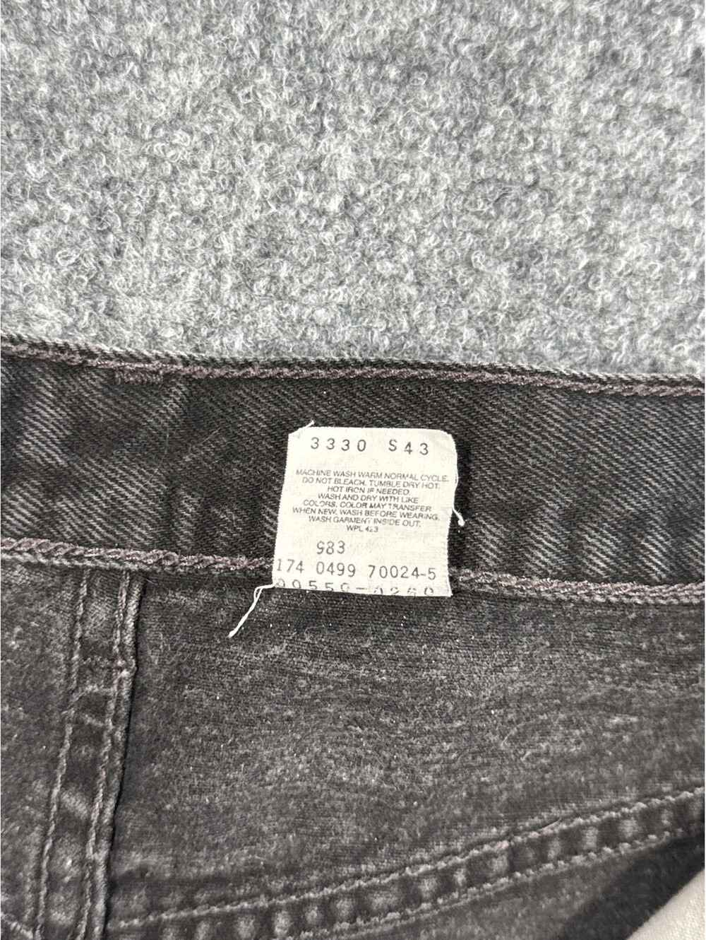 Vintage 90s Levi's 550 Relaxed Fit Jeans - Picture 4 of 11